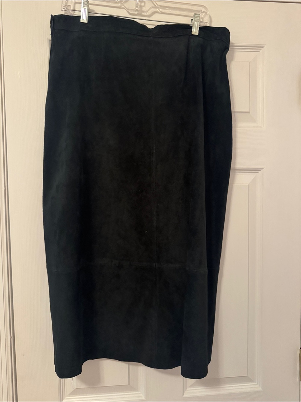 Black Suede Midi Skirt - Sleek Everyday Elegance
